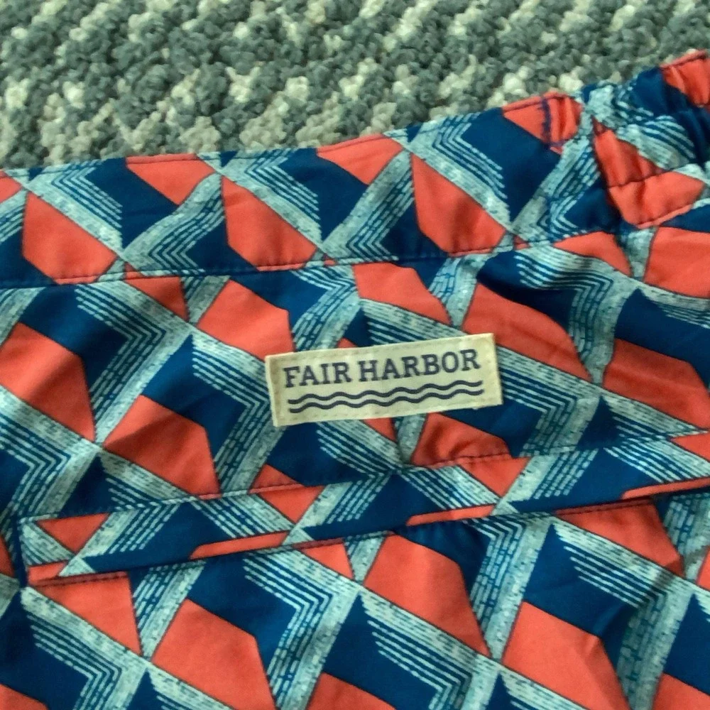 Fair Harbor Swim Shorts Mens 38 Blue Geometric Trunks Lined Stretch Quick Dry